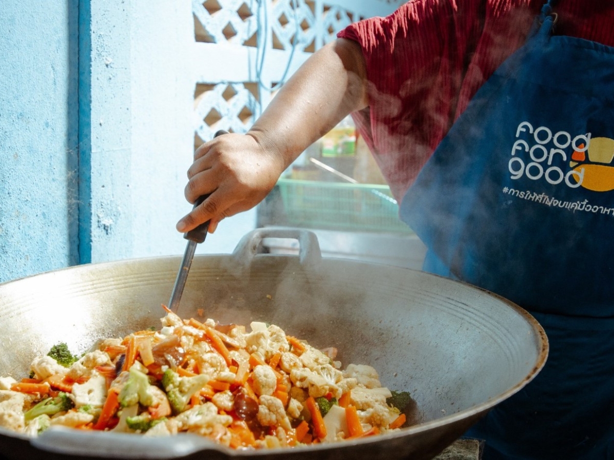 เปลี่ยนอาหารในถาดหลุมโรงเรียน ให้ทุกวันเป็นมื้อพิเศษ