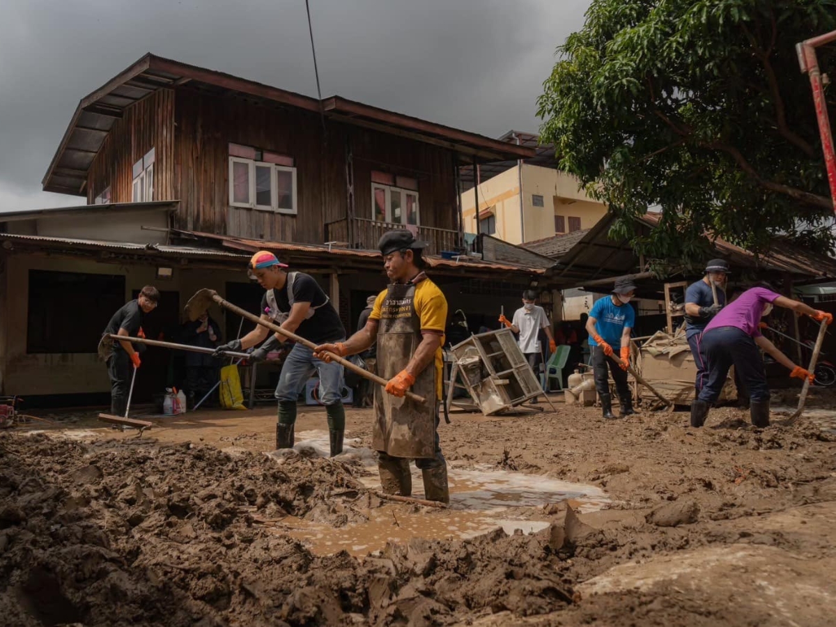 กองทุนจัดการภัยพิบัติ โดยมูลนิธิกระจกเงา
